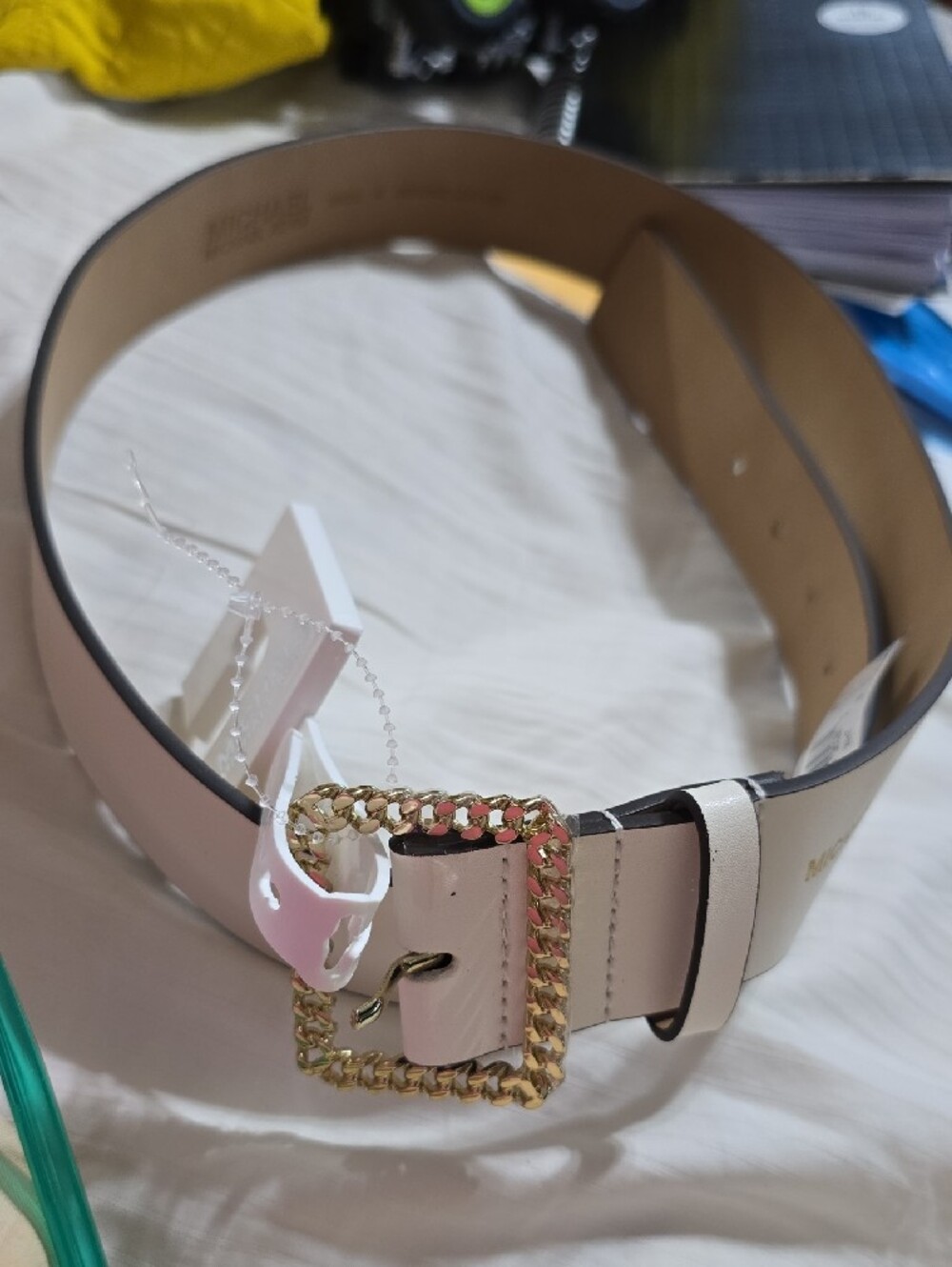 Michael Kors White Leather Belt with Gold Chain Buckle Accent - Picture 2 of 5